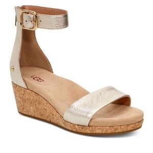 UGG women's Zoe ankle strap sandal